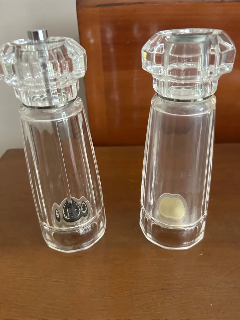Mr Dudley Clear Acrylic Salt and Pepper Mills - Clear